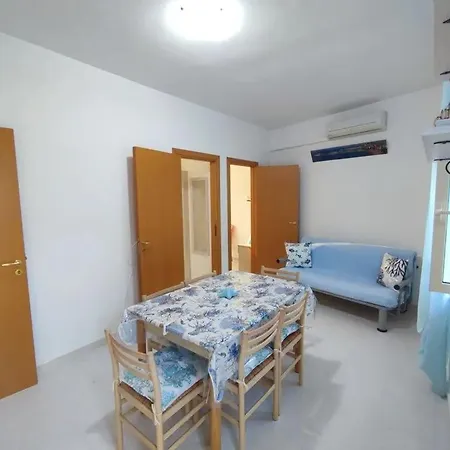 Vacanze Laura Βιέστε